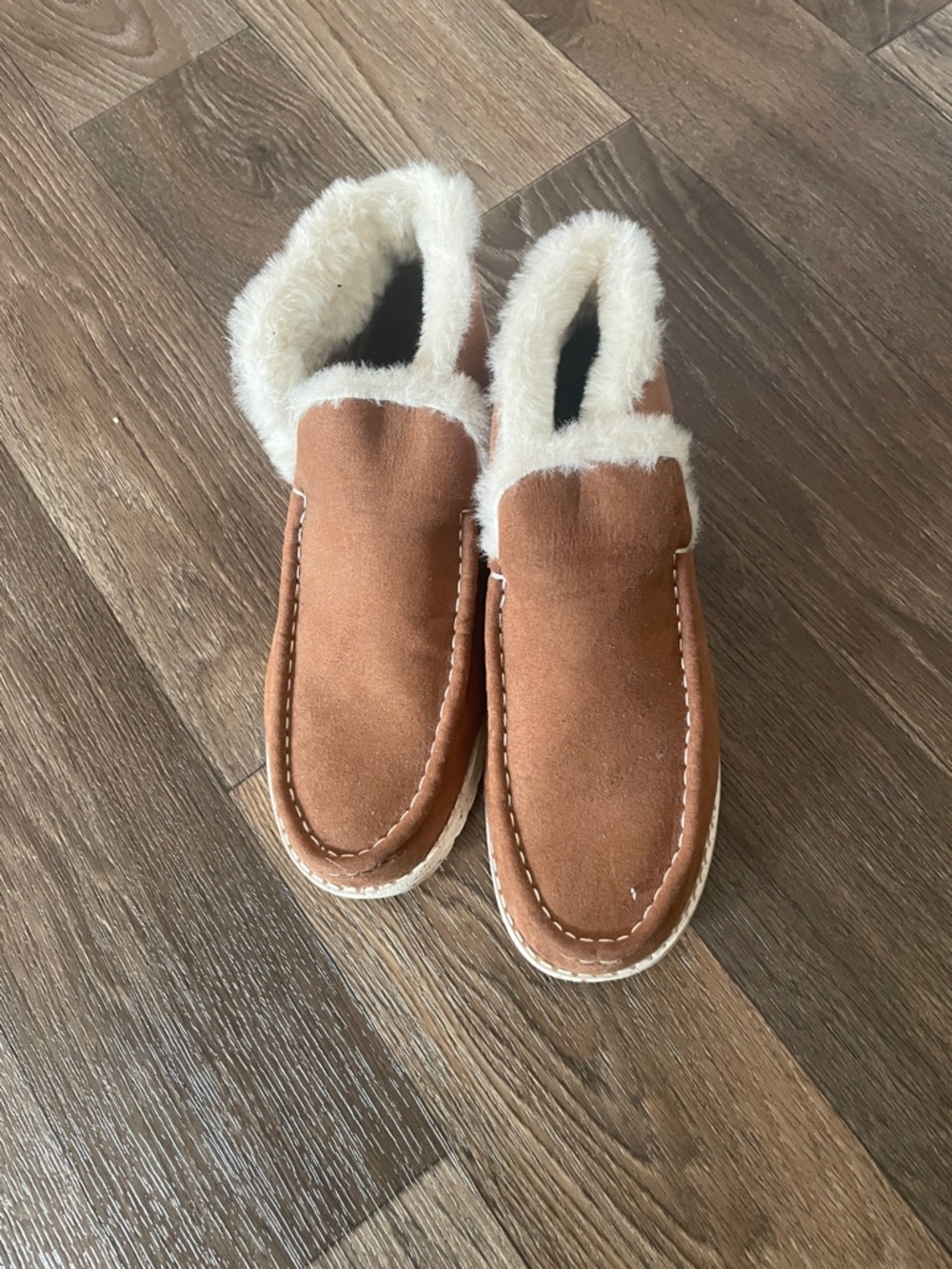 Women ocean coast Cozy Faux-Shearling Slip-On Slippers - Brown